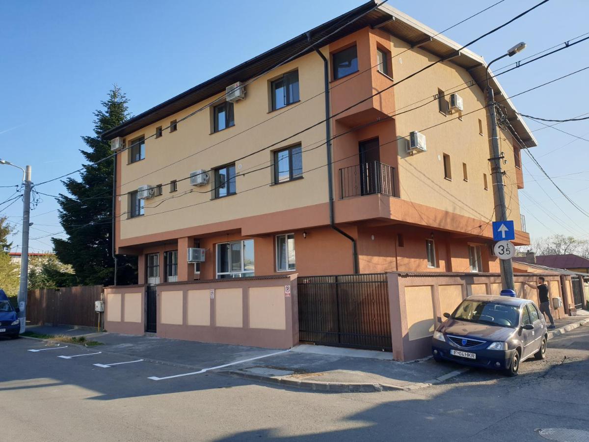 Villa Accommodation Bucarest Exterior foto