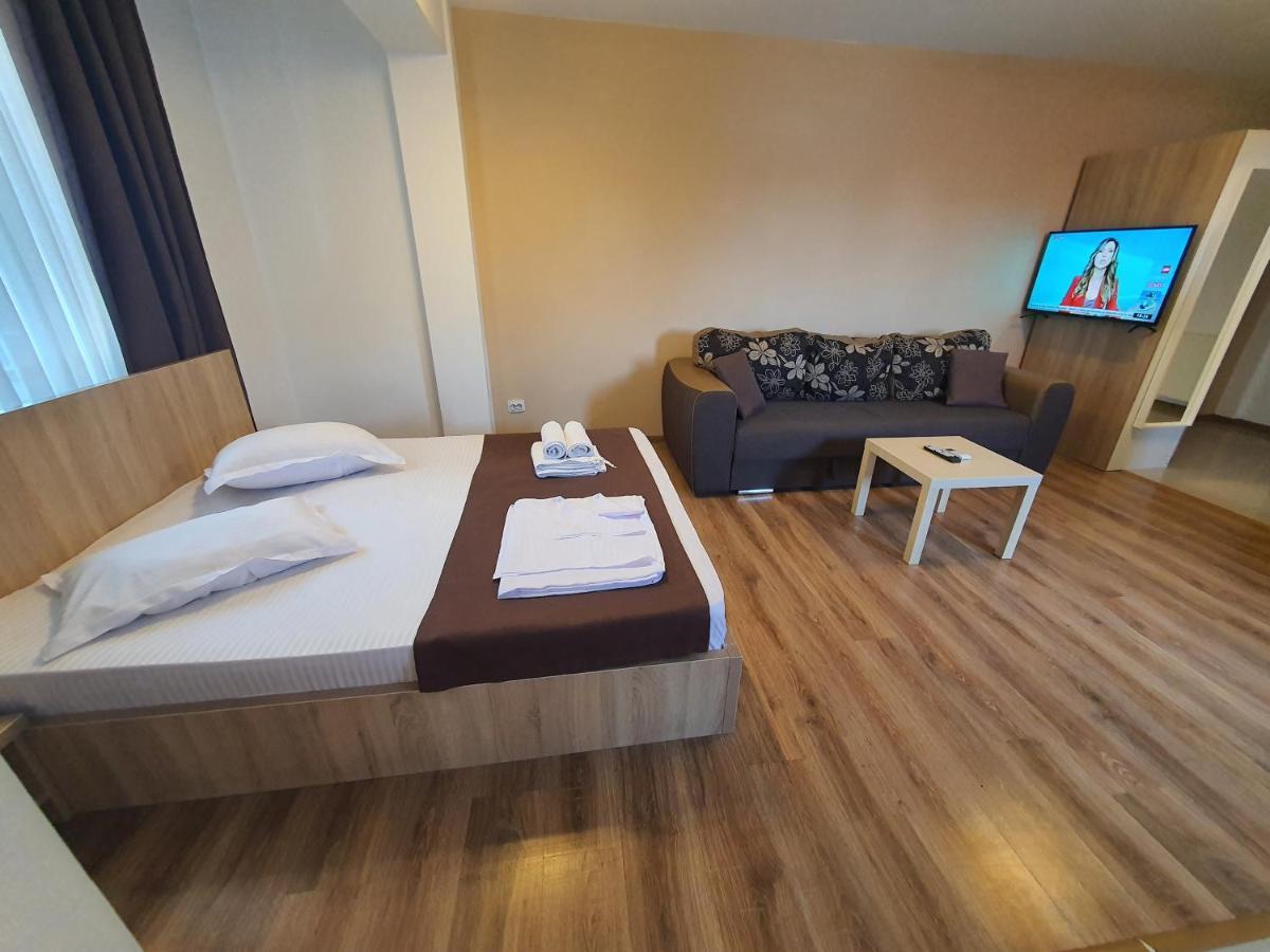Villa Accommodation Bucarest Exterior foto